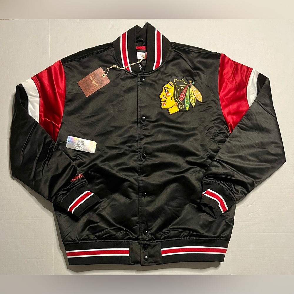 Chicago Blackhawks Mitchell & Ness Throwback Jacket Sizes XL & 2XL MSRP $200